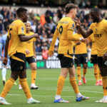 Wolves utrpeli pred kľúčovým súbojom s Chelsea dvojitú ranu zranenia