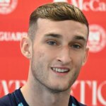 Útočník Mason Melia oficiálne prestúpi zo St. Patrick's do Tottenhamu Hotspur v januárovom prestupovom období