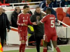 Zachytená okamžitá reakcia Ibrahima Konateho na to, že ho zaujal šéf Liverpoolu Arne Slot Ibrahima Konate náhradník pre Huga Ekitike