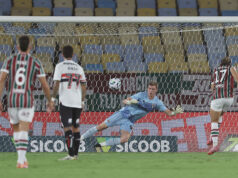 Zachytili ste to? Fluminense parné valcovanie São Paulo po 25 minútach Download app from appStore