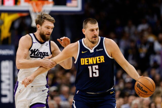 Základné zostavy Denver Nuggets vs Sacramento Kings dnes večer (10. logo pochodového šialenstva