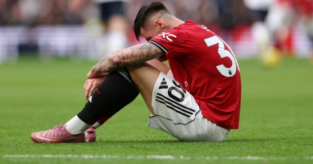 Benjamin Sesko počas remízy Manchestru United 2:2 s Tottenhamom Hotspur