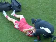 Ženské eso Liverpoolu previezli po prerušení zápasu do nemocnice so zranením krku | Futbal | Šport Ženské eso Liverpoolu previezli po prerušení zápasu do nemocnice so zranením krku | Futbal | Šport