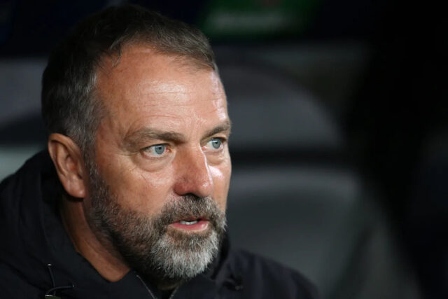 🚨 Zmiešané šťastie: Flick potvrdzuje Araujo von, Pedri sa vracia Download app from appStore