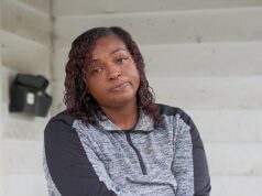 Zničená rodina zosnulého muža z Dallas Cowboys Marshawn Kneeland obviňuje policajtov z jeho smrti: „Naozaj si myslím, že ho zabili“ Jasmine Kneeland pre Daily Mail povedala, že jej milovaná sesternica sa mala tento týždeň zísť na plánovanom rodinnom stretnutí v Michigane.