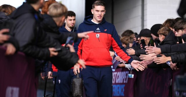 Zostavy Arsenalu proti Slavii Praha ako rozhodnutie Viktora Gyokeresa pre Viktor Gyokeres prichádza na zápas Arsenalu