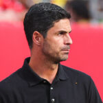 „Absolútny blázinec“ – Thomas Frank odhaľuje spoločnú reč s Mikelom Artetom, keď Tottenham čelí výzve Arsenalu