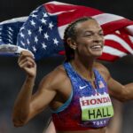 Snímka obrazovky niektorých komentárov k príspevku Anny Hallovej na Instagrame (Zdroj obrázka: Instagram Anny Hallovej)