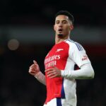„Chcem zostať a vyhrávať tituly“ – William Saliba prezrádza, prečo odmietol Real Madrid v prospech zotrvania v Arsenale