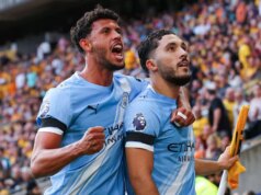 „Génius“ z Man City Rayan Cherki povedal, že napriek „vážnemu“ varovaniu našiel to, čo skutočne potrebuje WOLVERHAMPTON, ANGLICKO - 16. AUGUSTA: Rayan Cherki z Manchestru City oslavuje po tom, čo strelil štvrtý gól svojho tímu počas zápasu Premier League medzi Wolverhampton Wanderers a Manchester City v Molineux 16. augusta 2025 v anglickom Wolverhamptone. (Foto: James Gill – Danehouse/Getty Images)