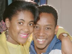 „Hrozné“ podvádzanie Iana Wrighta a život ikony Arsenalu s ôsmimi deťmi Ian Wright komentuje pre ITV Sport počas finále Emirates FA Cup medzi Crystal Palace a Manchester City na štadióne Wembley v Londýne, Anglicko, 17. mája 2025.