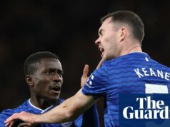 „Mám rád, keď moji hráči bojujú“: David Moyes bráni Idrissu Gueyeovú po vypadnutí Evertonu | Everton „Mám rád, keď moji hráči bojujú“: David Moyes bráni Idrissu Gueyeovú po vypadnutí Evertonu | Everton