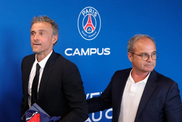 „Nakupovať viac v supermarkete z vás neurobí lepšieho kuchára“ – PSG sa snaží míňať menej na transferovom trhu
