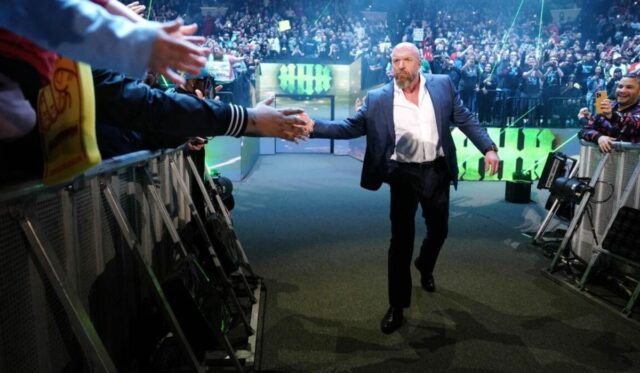 „Teraz je čas“ – 2 srdcervúce odchody do dôchodku vo WWE spôsobené kumulatívnou bolesťou významných kariér, John Cena Sr. odhaľuje všetko (Exkluzívne)
