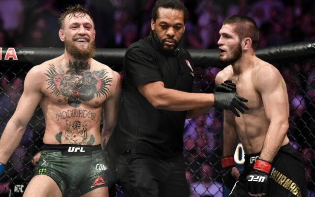 „Ty absolútny klamár“ – Khabib Nurmagomedov opätuje obvinenia Conora McGregora z „podvodu otca“ silným odkazom
