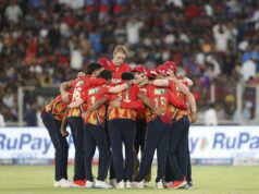 „Vstúpil Mitchell Owen“ „Vstúpil Mitchell Owen“