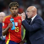 Španielski futbaloví šéfovia údajne zvažovali ponechanie Lamine Yamal v tíme uprostred hnevu na neho, ktorý podstúpil tajnú procedúru, predtým, ako sa Luis de la Fuente rozhodol prepustiť ho.