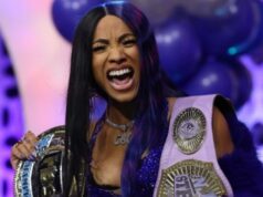 3 Pokyny pre hviezdu AEW Mercedes Mone po jej poslednej strate titulu Mercedes Mone predvádza opasky (Zdroj: @MercedesVarnado na X)