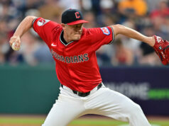 3 najlepšie tímy pre 35-ročného nadhadzovača po tom, čo Tigers odmietli klubovú opciu vo výške 10 miliónov dolárov logo pochodového šialenstva