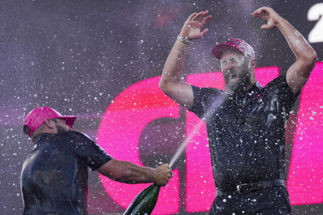 Jon Rahn na turnaji LIV Golf Team Championship (Zdroj obrázka: Getty)