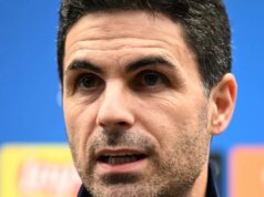 93 zranení Arsenalu sa vysvetľuje tak, že pravda Mikela Artetu je po poslednom neúspechu jasná Tréner Arsenalu Mikel Arteta sa zúčastňuje tlačovej konferencie