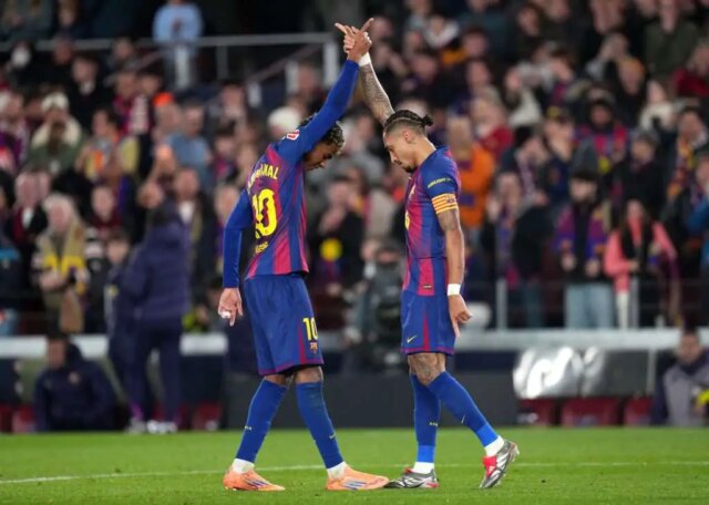 APHINHA BEATEN na cenu za zápas Barcelonským spoluhráčom napriek Brace APHINHA BEATEN na cenu za zápas Barcelonským spoluhráčom napriek Brace vs Osasuna