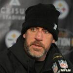 Neľúbosť Aarona Rodgersa s jeho spoluhráčmi z Pittsburgh Steelers bola jasná ako rana cez nos po nedeľňajšej demoralizujúcej prehre s hosťujúcim Buffalo Bills.