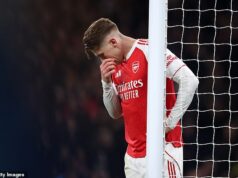 Ako Dominic Calvert-Lewin zahanbil Viktora Gyokeresa za 64 miliónov libier: Gary Lineker vybral „dokonalý“ príklad toho, kde robí problém bojujúci útočník Arsenalu chybu Gary Lineker verí, že útočník Arsenalu Viktor Gyokeres potrebuje viac hazardovať, aby zvýšil svoj gólový zisk.