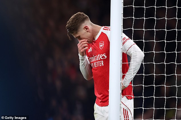 Ako Dominic Calvert-Lewin zahanbil Viktora Gyokeresa za 64 miliónov libier: Gary Lineker verí, že útočník Arsenalu Viktor Gyokeres potrebuje viac hazardovať, aby zvýšil svoj gólový zisk.