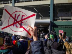 Ako ICE deportuje utečencov a migrantov napriek rokom dobrého správania | Utečenci Ako ICE deportuje utečencov a migrantov napriek rokom dobrého správania | Utečenci