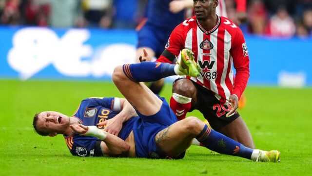 Aktualizácia zranení Dana Burna: Obranca Newcastlu utrpel zlomeninu rebra a Aktualizácia zranení Dana Burna: Obranca Newcastlu utrpel zlomeninu rebra a poškodené pľúca počas súboja so Sunderlandom - správy