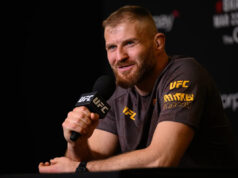 Aktualizovaný rebríček UFC v ľahkej ťažkej váhe: Kde sa umiestnil Blachowicz po remíze UFC 323? rebríčku ufc v poloťažkej váhe