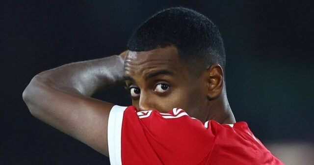 Alexander Isak brutálne divoký, keď súperi Premier League vyjú smiechom Alexander Isak brutálne divoký, keď súperi Premier League vyjú smiechom | Futbal | Šport