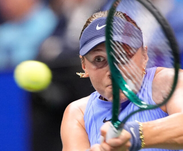 "Raketa v The Rock" tenisové podujatie, ktoré sa konalo v Prudential Center v Newarku, New Jersey, 7. decembra 2025