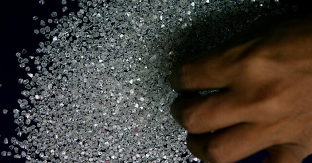 Americké clá ničia sny o vzdelávaní detí v indickom diamantovom Americké clá ničia sny o vzdelávaní detí v indickom diamantovom uzle | Nezamestnanosť