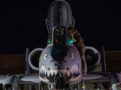 Americké letecké bombardovanie zaútočilo na „násilníkov ISIS“ v Sýrii | ISIL/ISIS Americké letecké bombardovanie zaútočilo na „násilníkov ISIS“ v Sýrii | ISIL/ISIS