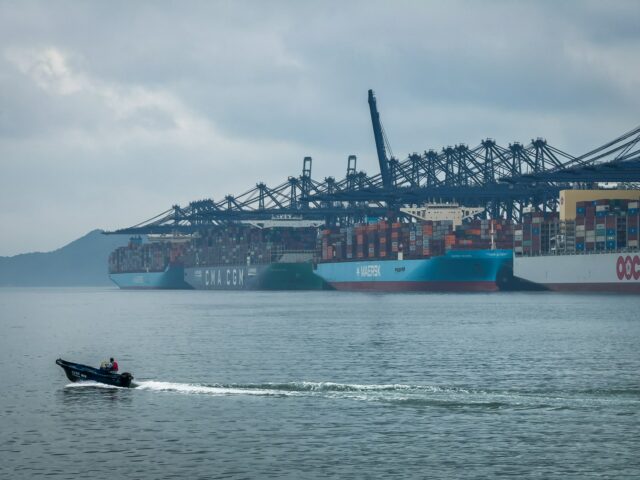Americké sily zaútočili na nákladnú loď cestujúcu z Číny do Americké sily zaútočili na nákladnú loď cestujúcu z Číny do Iránu: Správa | Medzinárodné obchodné správy