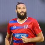 Andy Carroll bol obvinený z porušenia zákazu obťažovania