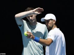 Andy Murray odhaľuje „trápny“ príbeh z prvého dňa práce s Novakom Djokovičom Andy Murray prezradil, že prvý deň ako jeho tréner mal „krč“ na behu s Novakom Djokovičom.