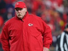 Andy Reid zostáva trénerom Chiefs napriek zraneniam, otázky týkajúce sa súpisky: správa Andy Reid zostáva trénerom Chiefs napriek zraneniam, otázky týkajúce sa súpisky: správa