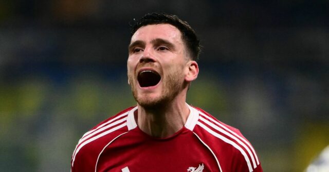 Andy Robertson prerušil mlčanie o pocitoch Mo Salaha po víťazstve Škótsky obranca Liverpoolu #26 Andrew Robertson reaguje počas 6. dňa futbalového zápasu fázy Ligy majstrov UEFA medzi Interom Miláno a Liverpoolom na štadióne San Siro v Miláne 9. decembra 2025. (Foto: Marco BERTORELLO / AFP cez Getty Images)