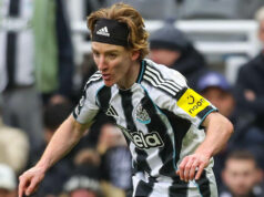 Anthony Gordon prehral „jeden z najlepších výkonov tejto sezóny“ na 20 minút proti Chelsea Anthony Gordon prehral „jeden z najlepších výkonov tejto sezóny“ na 20 minút proti Chelsea