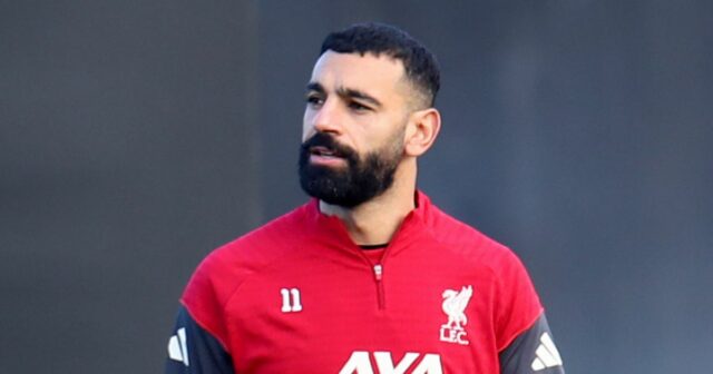 Arne Slot a Virgil van Dijk po otázke na ospravedlnenie Arne Slot hovorí po Interi vs Liverpool