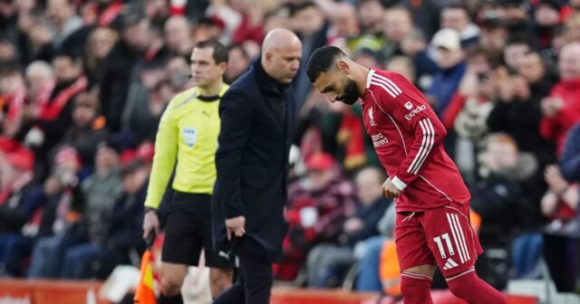 Arne Slot hovorí, že medzi ním a Mo Salahom nie Arne Slot tvrdil, že medzi dvojicou nie je žiadny problém