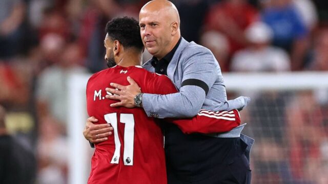 Arne Slot vysvetľuje taktickú úpravu, ktorú urobil počas výhry Liverpoolu Arne Slot vysvetľuje taktickú úpravu, ktorú urobil počas výhry Liverpoolu nad Interom Miláno