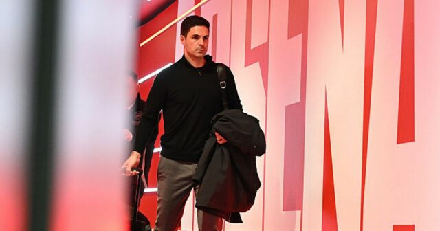 Tréner Arsenalu Mikel Arteta. 