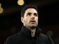 Arsenal získal podporu v Carabao Cupe, keďže Crystal Palace utrpel zranenie Mikel Arteta pred zápasom MD5 fázy Ligy majstrov UEFA 2025/26 medzi Arsenal FC a FC Bayern Mníchov.