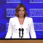 Austrálsky zákaz sociálnych médií má za cieľ „zachrániť tínedžerov pred predátorskými algoritmami“ | sociálne médiá