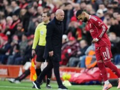 BREAKING: Mo Salah zožal obrovské ovácie, keď prinútil Liverpool vrátiť sa po zúrivej reči BREAKING: Mo Salah zožal obrovské ovácie, keď prinútil Liverpool vrátiť sa po zúrivej reči