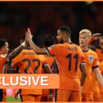 Barcelona a West Ham chcú získať Nathana Akeho